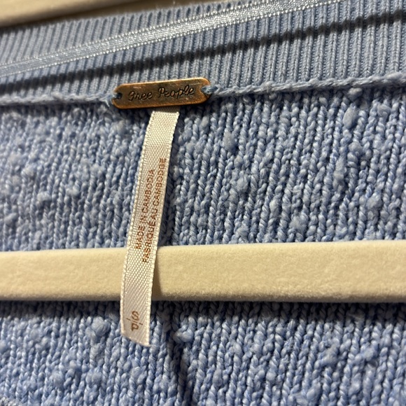Free people sweater/sweatshirt - Picture 2 of 2